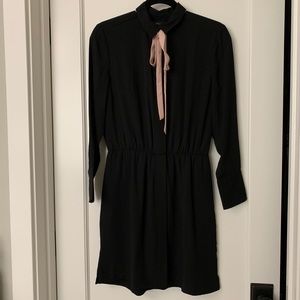 Banana Republic Bow tie dress